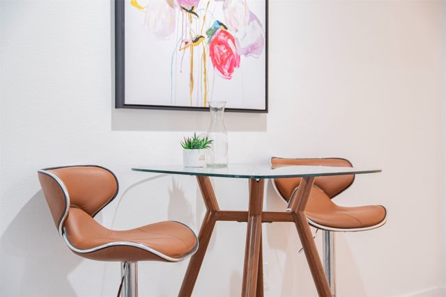 606 N Marsalis Avenue 112, Dallas, TX 75203