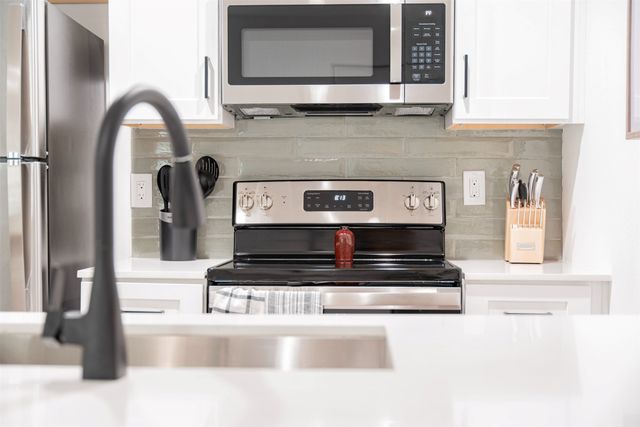 606 N Marsalis Avenue 112, Dallas, TX 75203