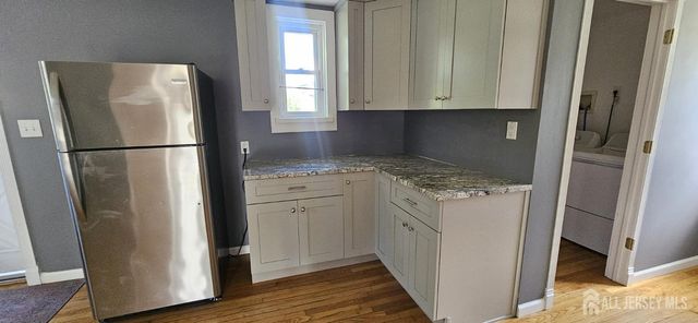 58 Morris Lane, Piscataway, NJ 08854