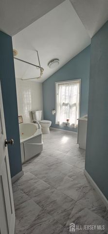 58 Morris Lane, Piscataway, NJ 08854