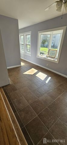 58 Morris Lane, Piscataway, NJ 08854