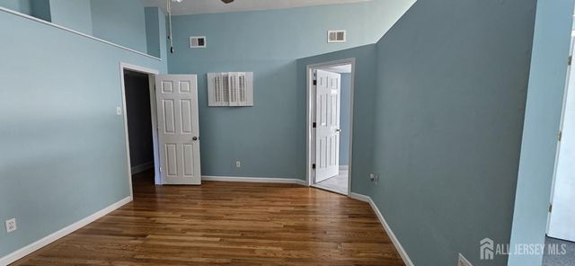 58 Morris Lane, Piscataway, NJ 08854