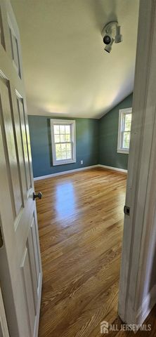 58 Morris Lane, Piscataway, NJ 08854