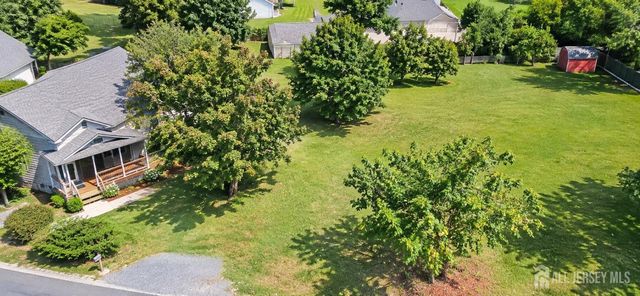 58 Morris Lane, Piscataway, NJ 08854