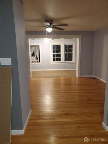 58 Morris Lane, Piscataway, NJ 08854