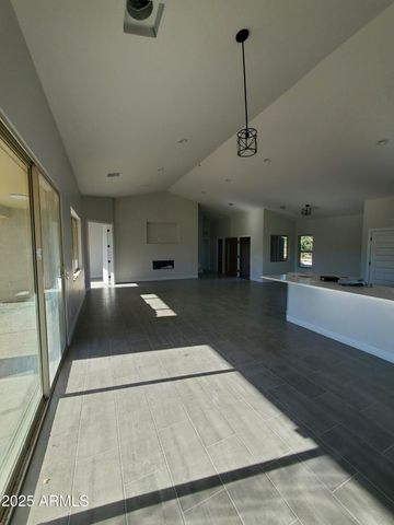 20565 N GARDEN Court, Surprise, AZ 85374