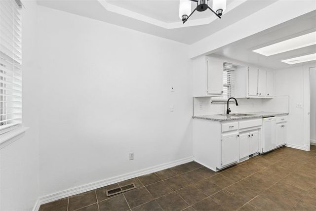 967 Heritage Mansion, Yukon, OK 73099