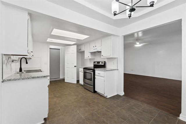 967 Heritage Mansion, Yukon, OK 73099