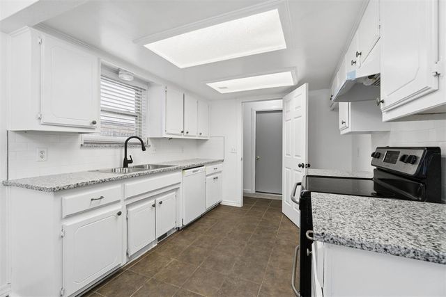 967 Heritage Mansion, Yukon, OK 73099