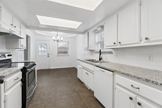 967 Heritage Mansion, Yukon, OK 73099