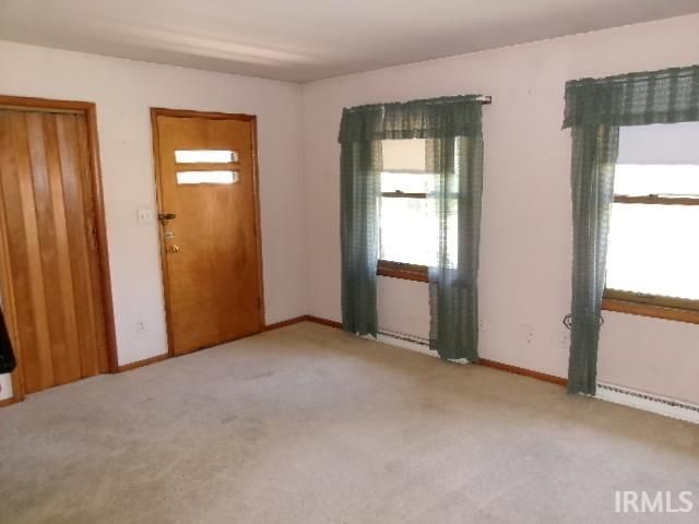 256 W Post Street, Bloomfield, IN 47424