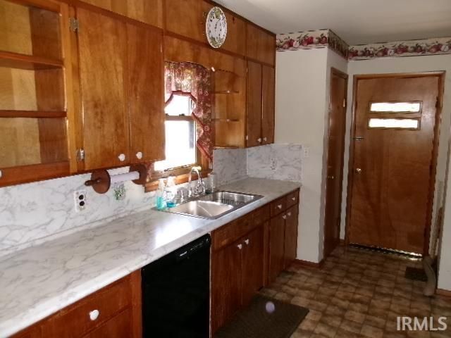 256 W Post Street, Bloomfield, IN 47424