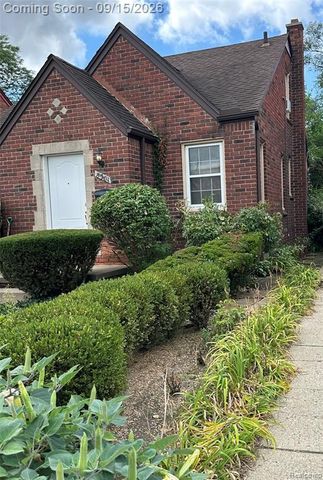 18301 Manor Street, Detroit, MI 48221