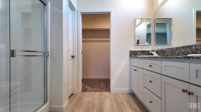 1412 Levin Street, Bakersfield, CA 93307