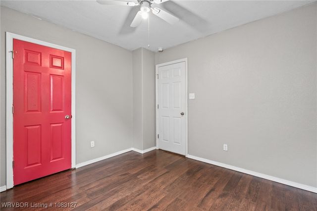 2410 Ridgeway Lane, Barling, AR 72923