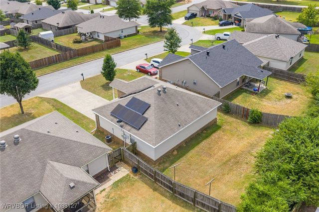 2410 Ridgeway Lane, Barling, AR 72923