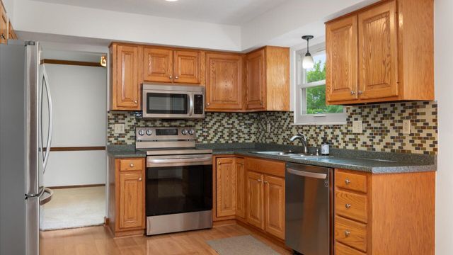 7619 Wilbur Road, New Albany, OH 43054