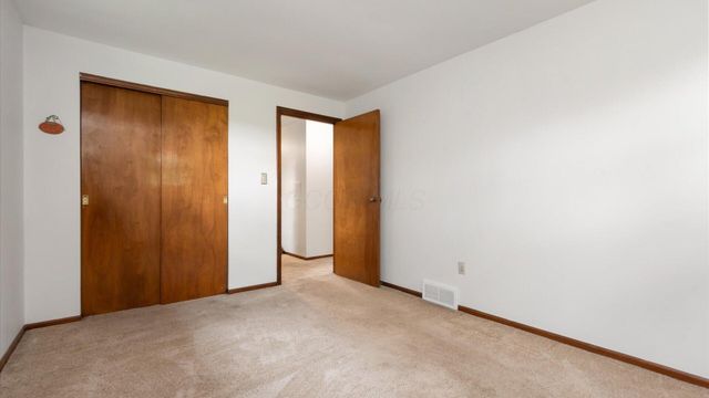 7619 Wilbur Road, New Albany, OH 43054