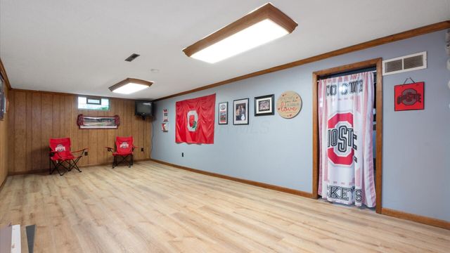 7619 Wilbur Road, New Albany, OH 43054