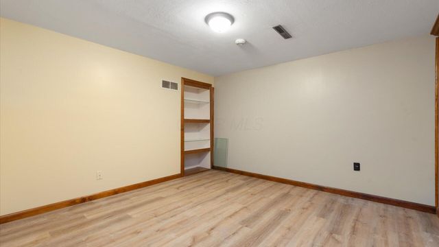 7619 Wilbur Road, New Albany, OH 43054
