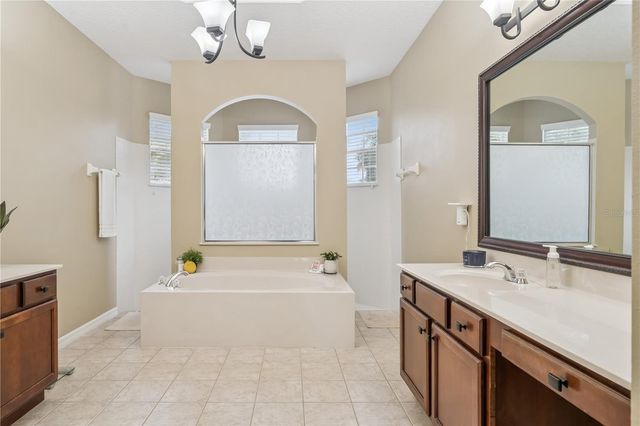 1955 CASCADES COVE DRIVE, Orlando, FL 32820