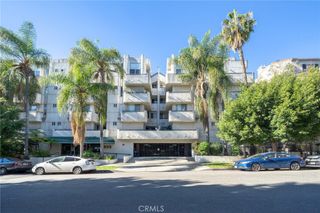 525 S Berendo 106, Los Angeles, CA 90020