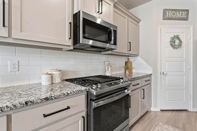 819 N 3rd Street, Wolfforth, TX 79382