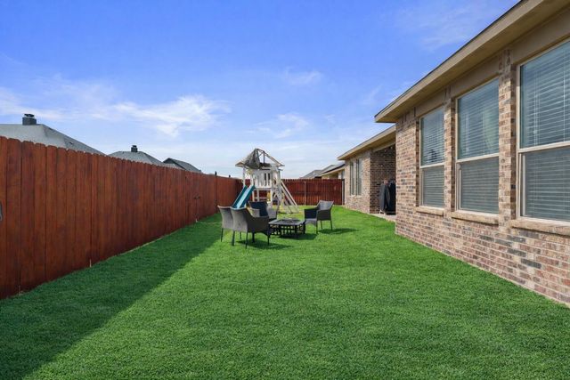 819 N 3rd Street, Wolfforth, TX 79382