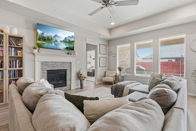 819 N 3rd Street, Wolfforth, TX 79382