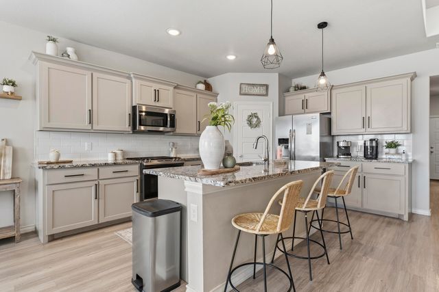 819 N 3rd Street, Wolfforth, TX 79382