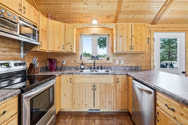 280 Bunny Road, Bailey, CO 80421