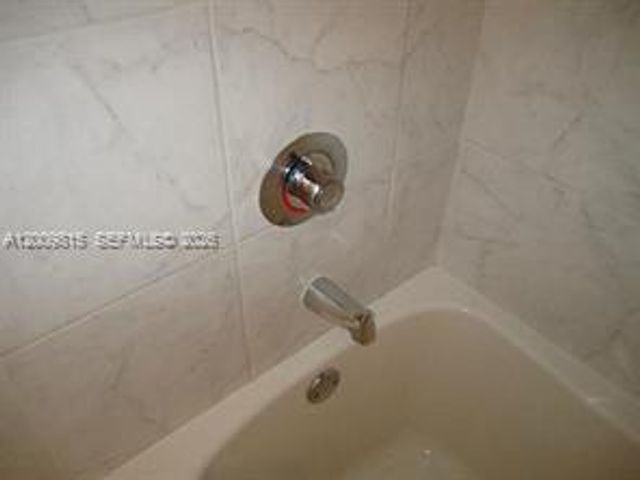 133 NE 2nd Ave 1709, Miami, FL 33132