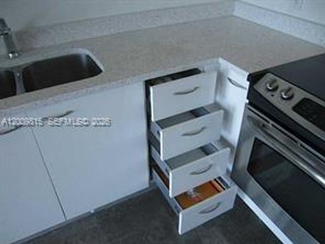 133 NE 2nd Ave 1709, Miami, FL 33132