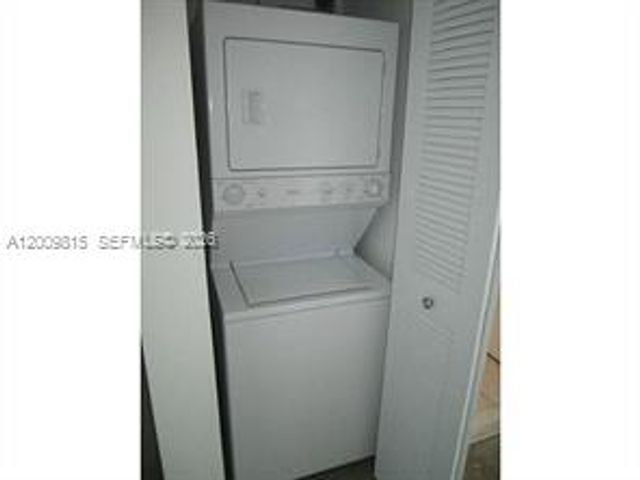 133 NE 2nd Ave 1709, Miami, FL 33132