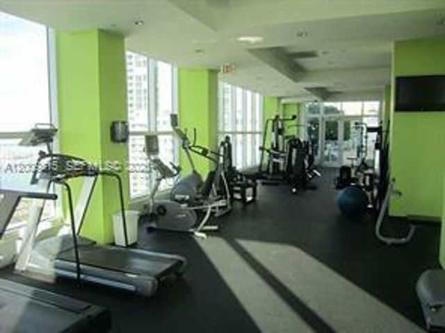 133 NE 2nd Ave 1709, Miami, FL 33132