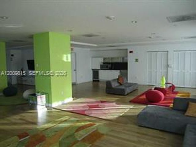 133 NE 2nd Ave 1709, Miami, FL 33132