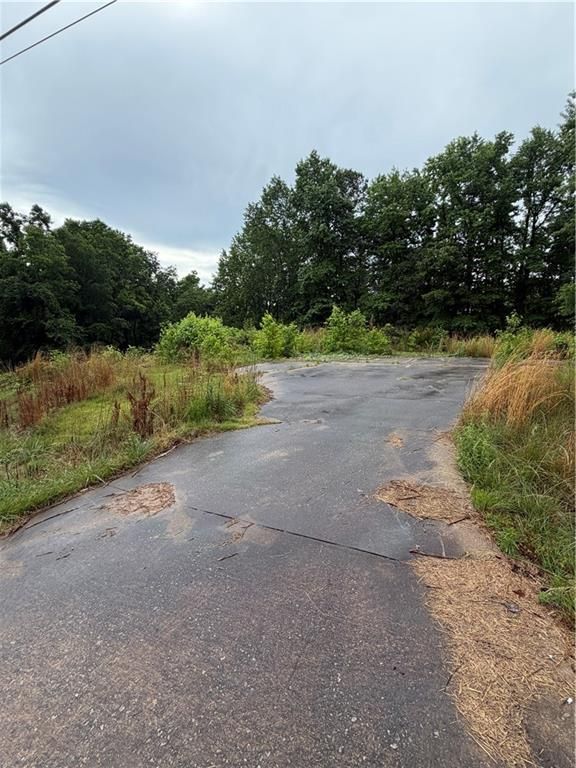 2934 Bridge Drive, Gainesville, GA 30506