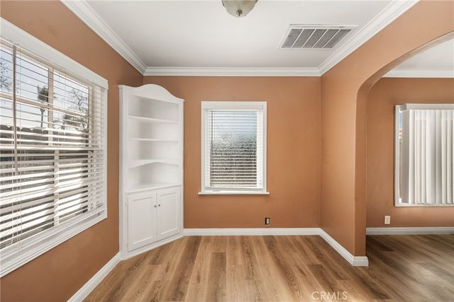 801 W 17th Street, Santa Ana, CA 92706