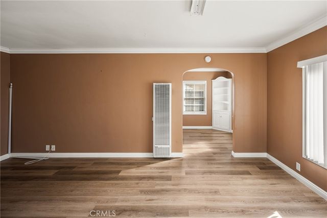 801 W 17th Street, Santa Ana, CA 92706