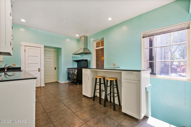 215 S 5th Avenue, Tucson, AZ 85701