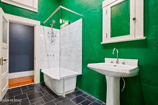 215 S 5th Avenue, Tucson, AZ 85701
