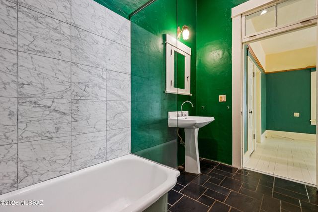 215 S 5th Avenue, Tucson, AZ 85701