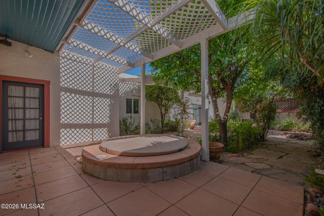 215 S 5th Avenue, Tucson, AZ 85701