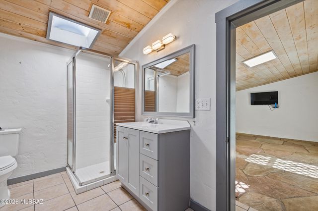 215 S 5th Avenue, Tucson, AZ 85701