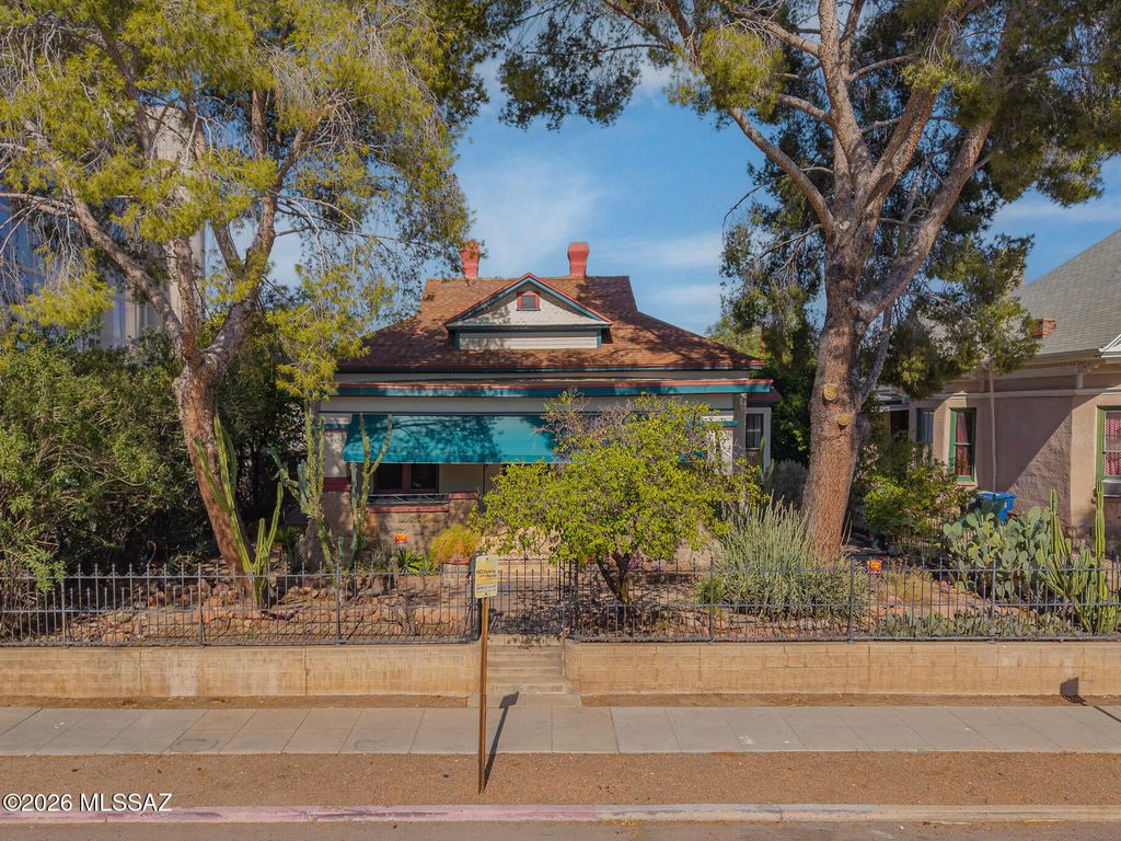 215 S 5th Avenue, Tucson, AZ 85701