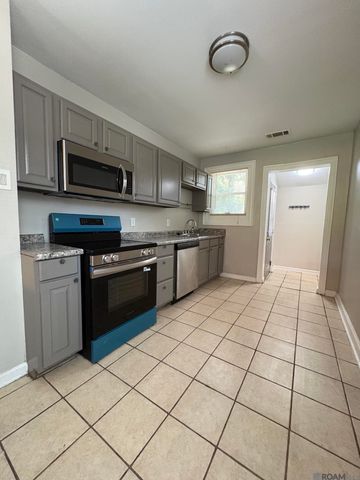 5974 Byron Ave, Baton Rouge, LA 70805