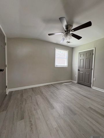 5974 Byron Ave, Baton Rouge, LA 70805
