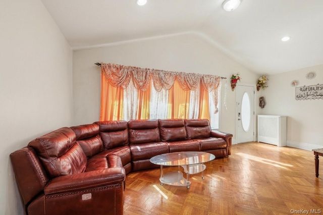 1667 E 51st Street, Brooklyn, NY 11234