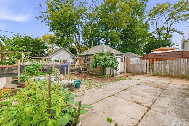 1667 E 51st Street, Brooklyn, NY 11234