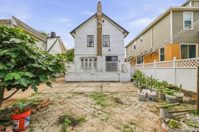 1667 E 51st Street, Brooklyn, NY 11234